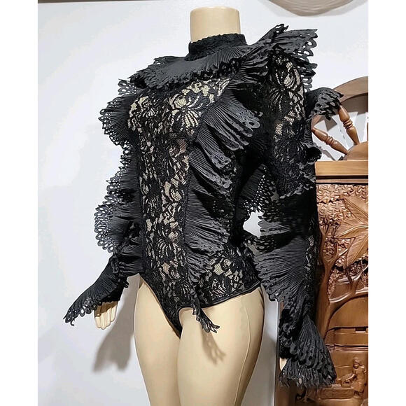 The Sang ~ Dramatic Ruffles Lace Black Size L Ladies Bodysuit Zip Back #01 - Picture 8 of 13